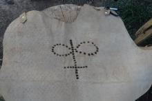 Znak sklářů z 2. století našeho letopočtu