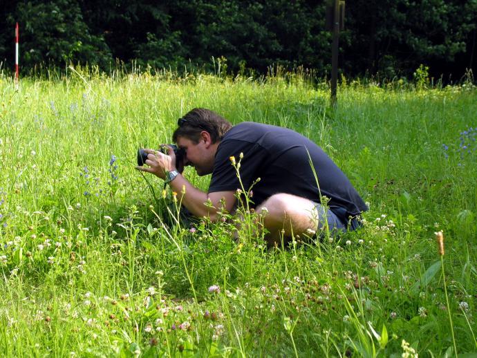 Stará huť u Adamova, 2006, pro pěkný záběr si i brablence do trenýrek vlézt nechal