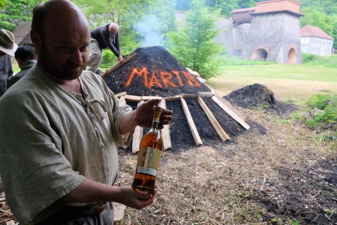 Whiskey pro pokřtění milíře
