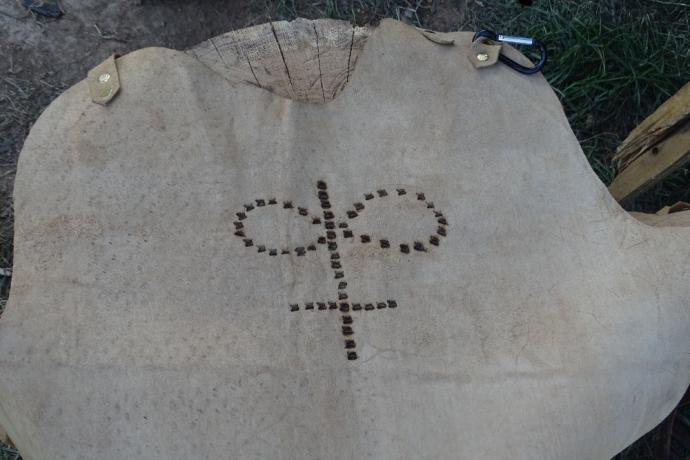 Znak sklářů z 2. století našeho letopočtu